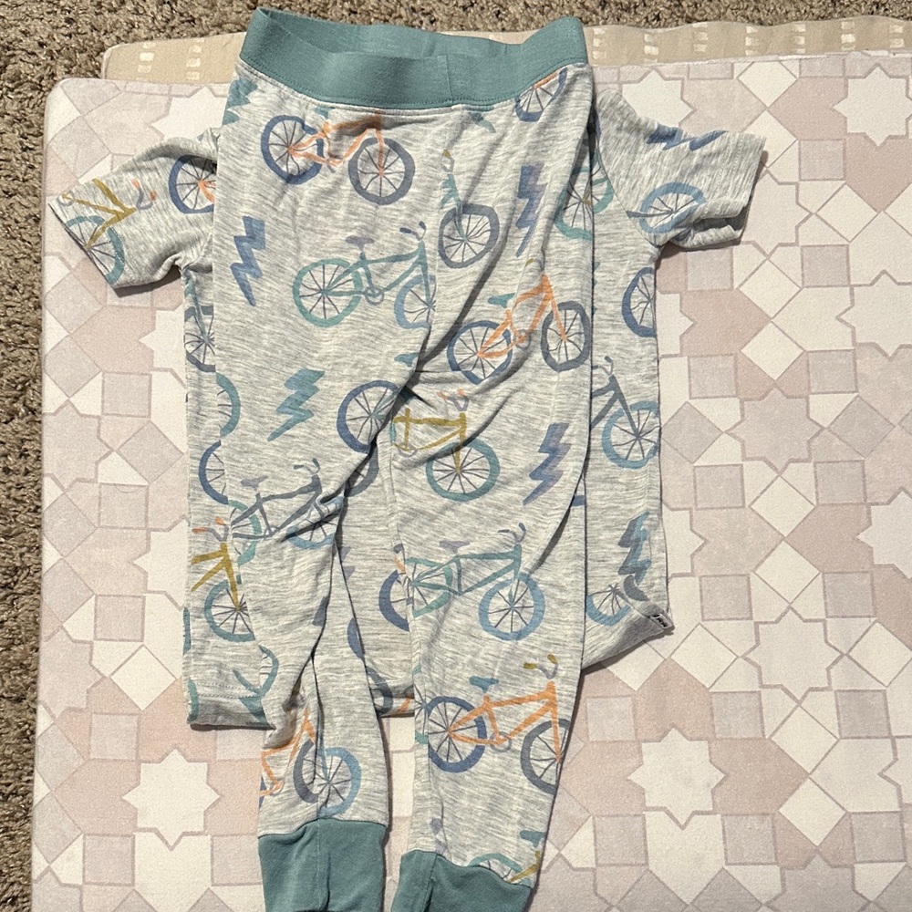 Little Sleepies Let’s Ride 2 piece short sleeve & pants PJ Set size 18-24m